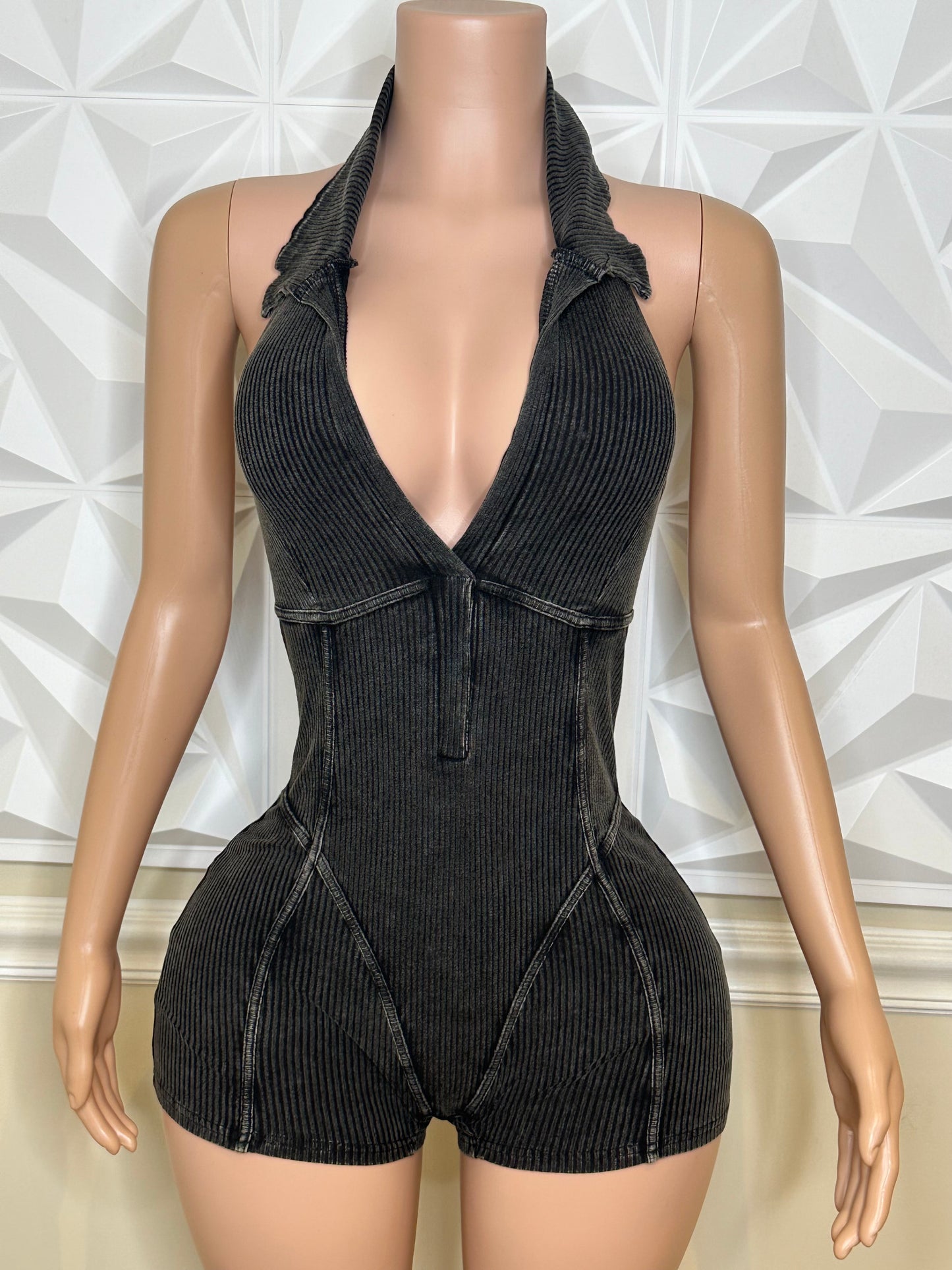 BAEsic Baddie Romper (3 Colors)